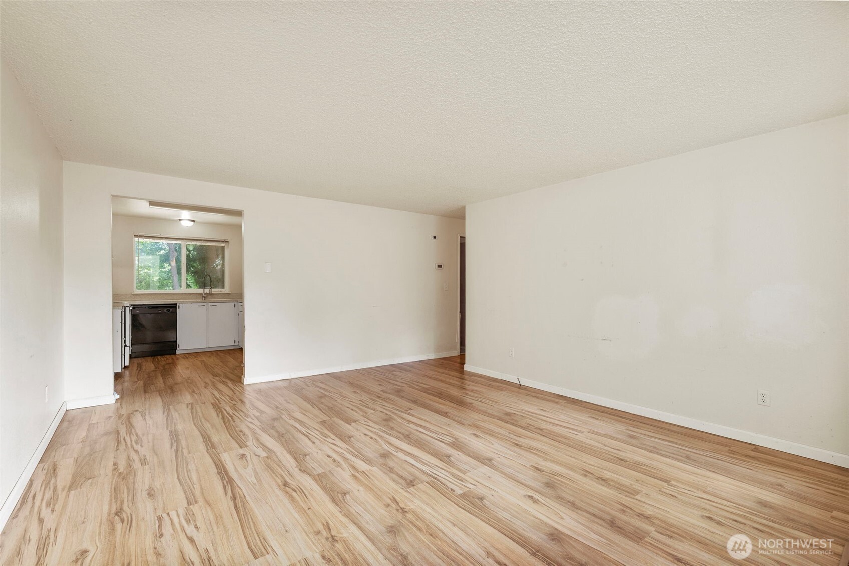 Photo 3 of Sale Pending at 760 NW Firglade Dr, Bremerton, WA 98311 | MLS# NWM2579968 | Listing updated on 2026-09-24