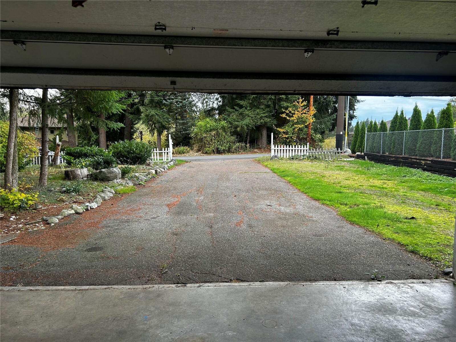 Photo 3 of Single family home for sale at 12631 Ruggs Lake Rd, Everett, WA 98208 | MLS# NWM2581868 | Listing updated on 2026-10-24