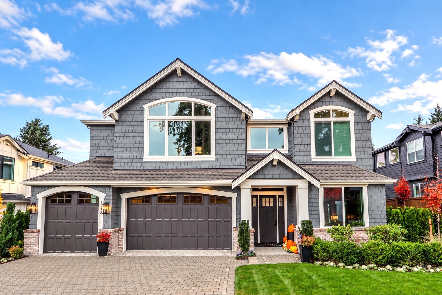 Photo 1 of Single family home for sale at 1555 158th Court Se, Bellevue, WA 98008 | MLS# NWM2583147 | Listing updated on 2026-10-25