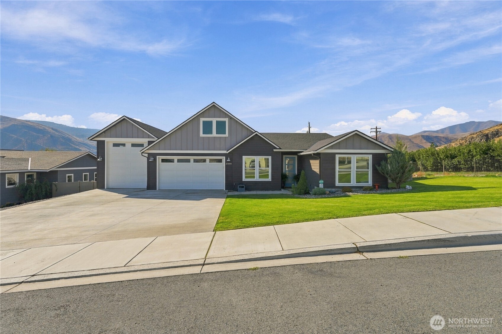 Photo 2 of Single family home for sale at 15001 Allison Pl, Entiat, WA 98822 | MLS# NWM2583406 | Listing updated on 2026-09-21