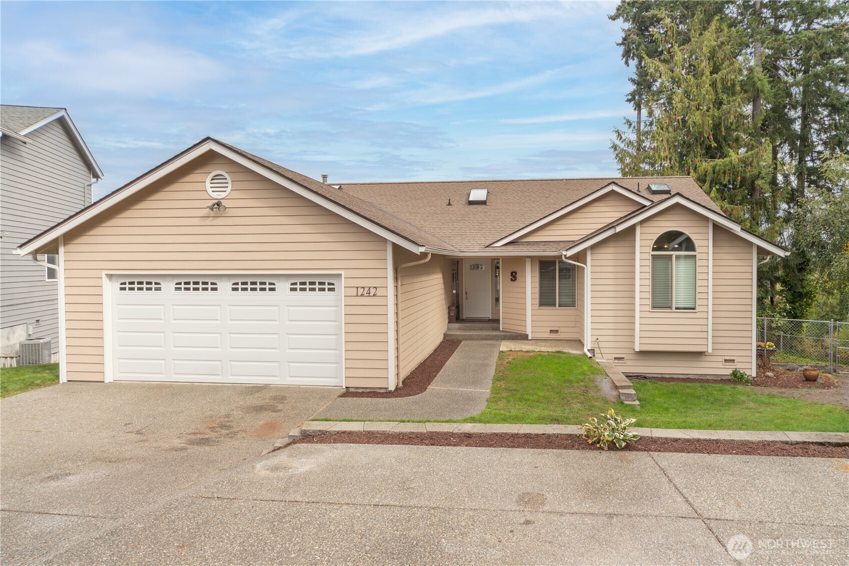 Photo 2 of Single family home for sale at 1242 Nw Timber Shadow Ct, Silverdale, WA 98383 | MLS# NWM2589628 | Listing updated on 2026-10-01