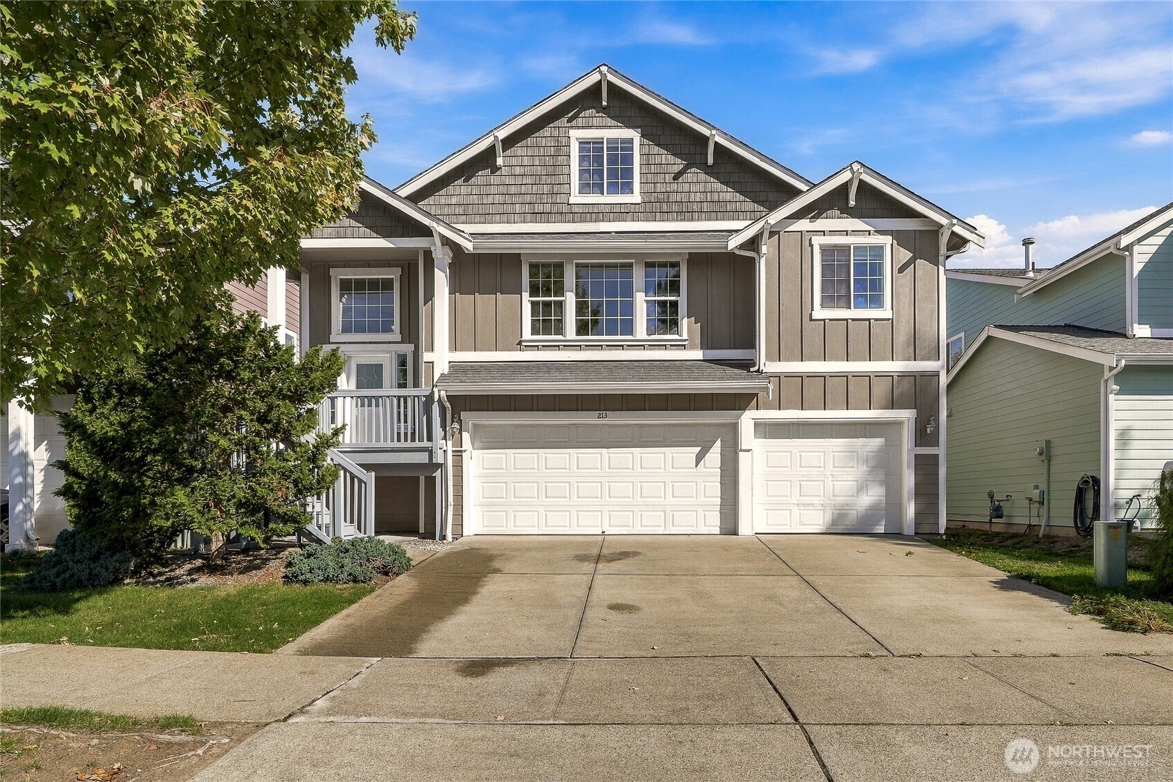 Photo 1 of Single family home for sale at 213 Phoenix Ave Sw, Orting, WA 98360 | MLS# NWM2589720 | Listing updated on 2026-10-01