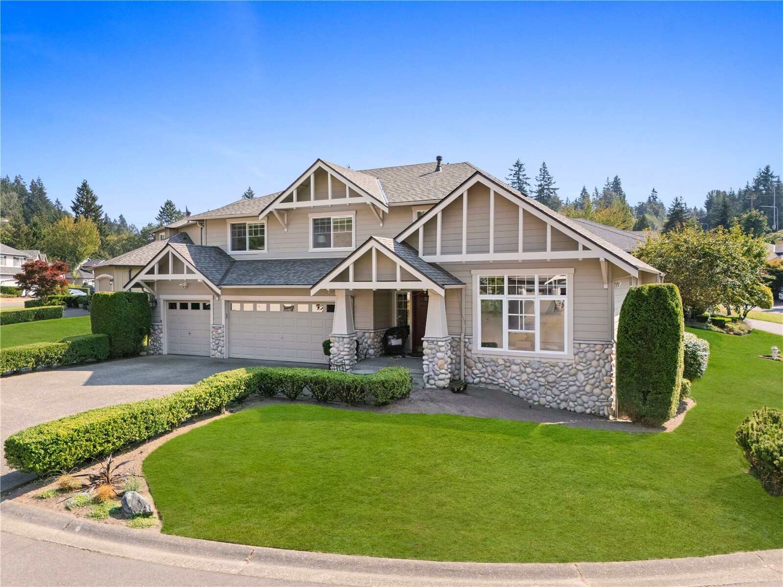 Photo 2 of Single family home for sale at 15709 143rd Avenue Se, Renton, WA 98058 | MLS# NWM2589838 | Listing updated on 2026-10-25