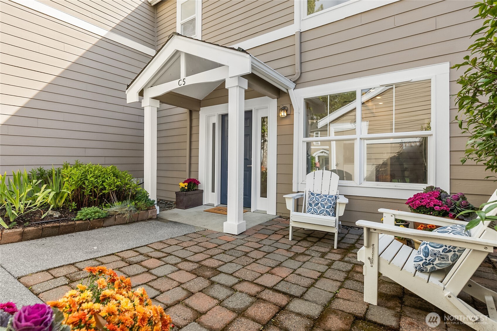 Photo 3 of Single family home for sale at 1230 Weaver Rd Nw #C-5, Bainbridge Island, WA 98110 | MLS# NWM2590203 | Listing updated on 2026-10-01