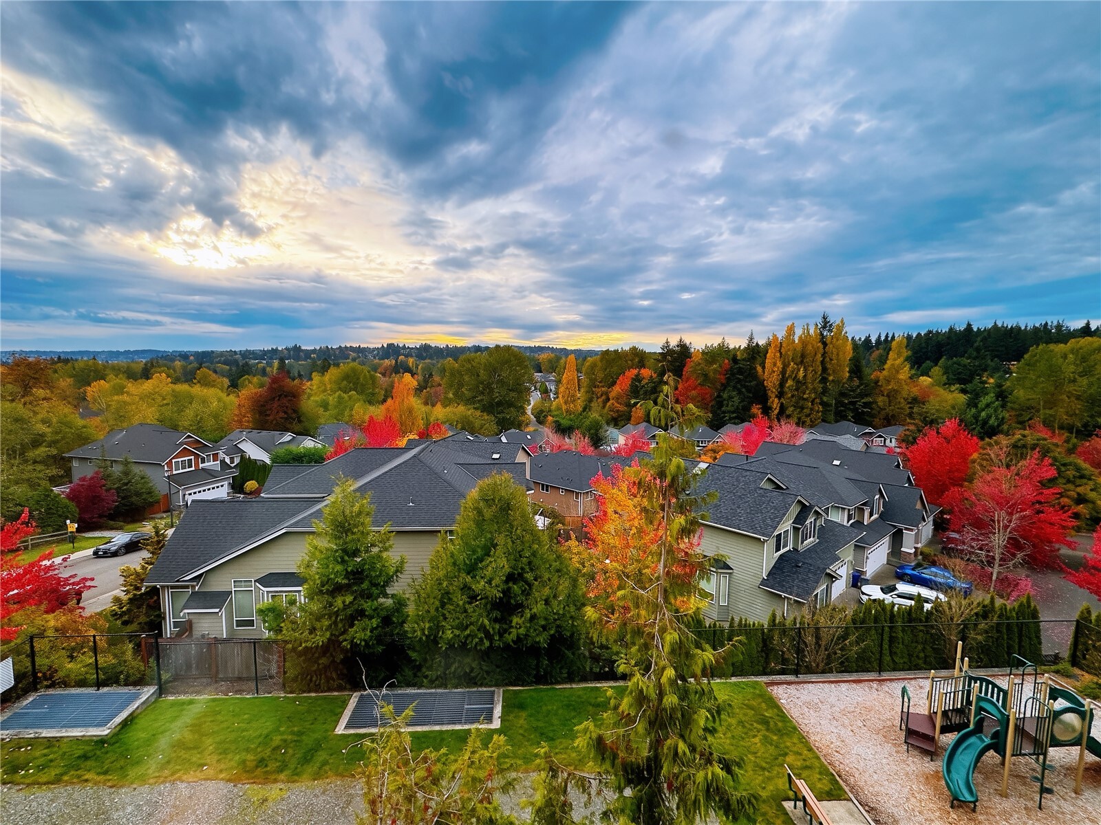 Photo 1 of Single family home for sale at 8240 NE 196th Street, Kenmore, WA 98028 | MLS# NWM2590735 | Listing updated on 2026-10-25