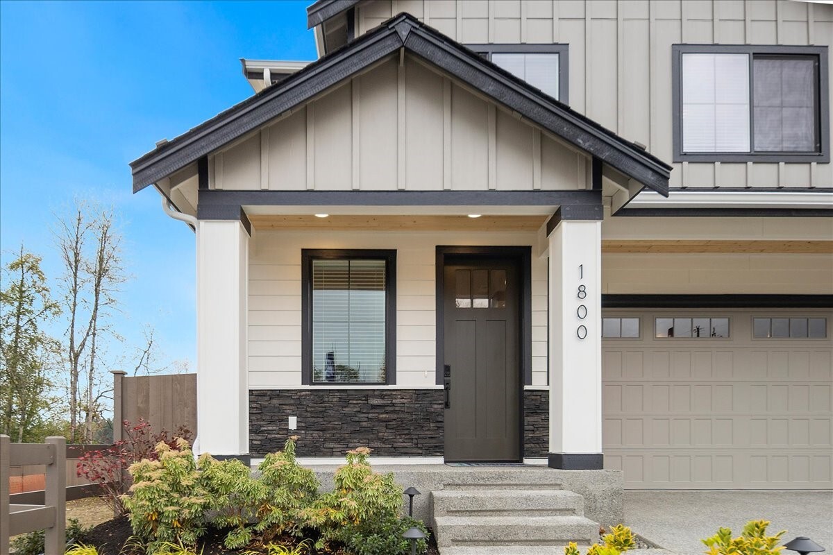 Photo 4 of Single family home for sale at 1816 241st Place SE #FG 03, Bothell, WA 98021 | MLS# NWM2594851 | Listing updated on 2026-10-26