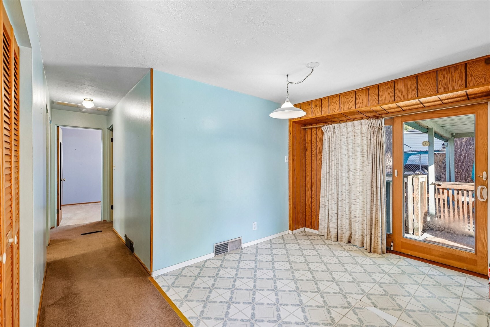 Photo 4 of Single family home for sale at 5117 243rd Street SW, Mountlake Terrace, WA 98043 | MLS# NWM2595734 | Listing updated on 2026-10-25