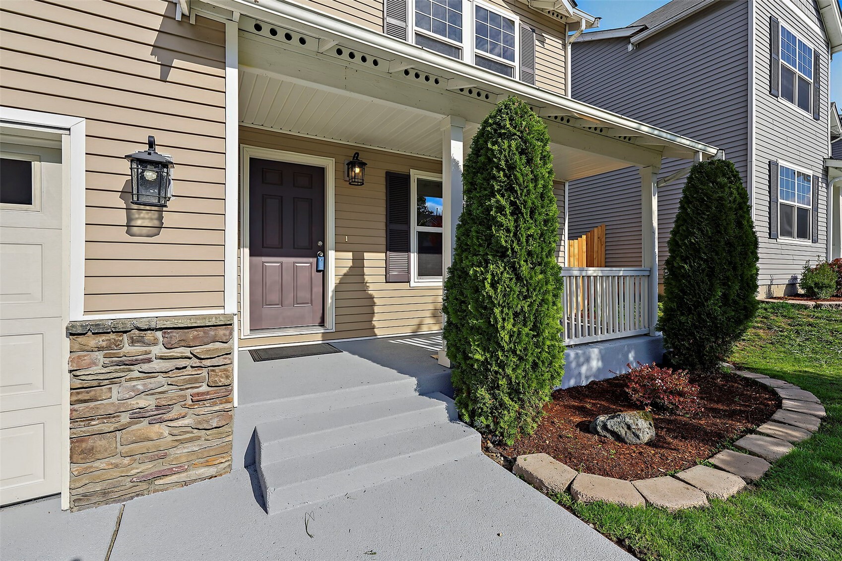 Photo 1 of Single family home for sale at 1701 201st Street Ct E, Spanaway, WA 98387 | MLS# NWM2596793 | Listing updated on 2026-10-25