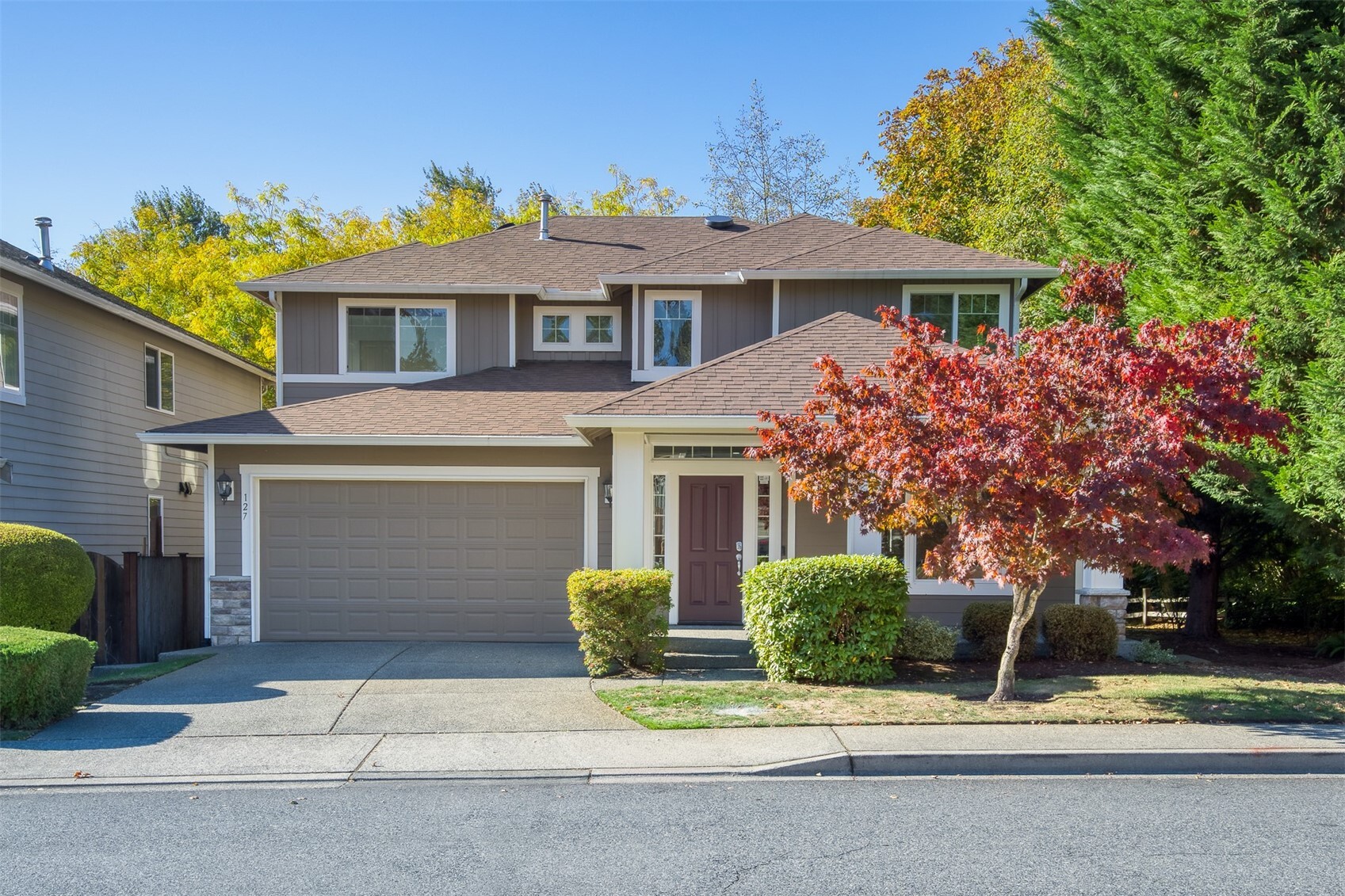 Single family home for sale at 127 Orcas Ave NE, Renton, WA 98059 | MLS# NWM2597559