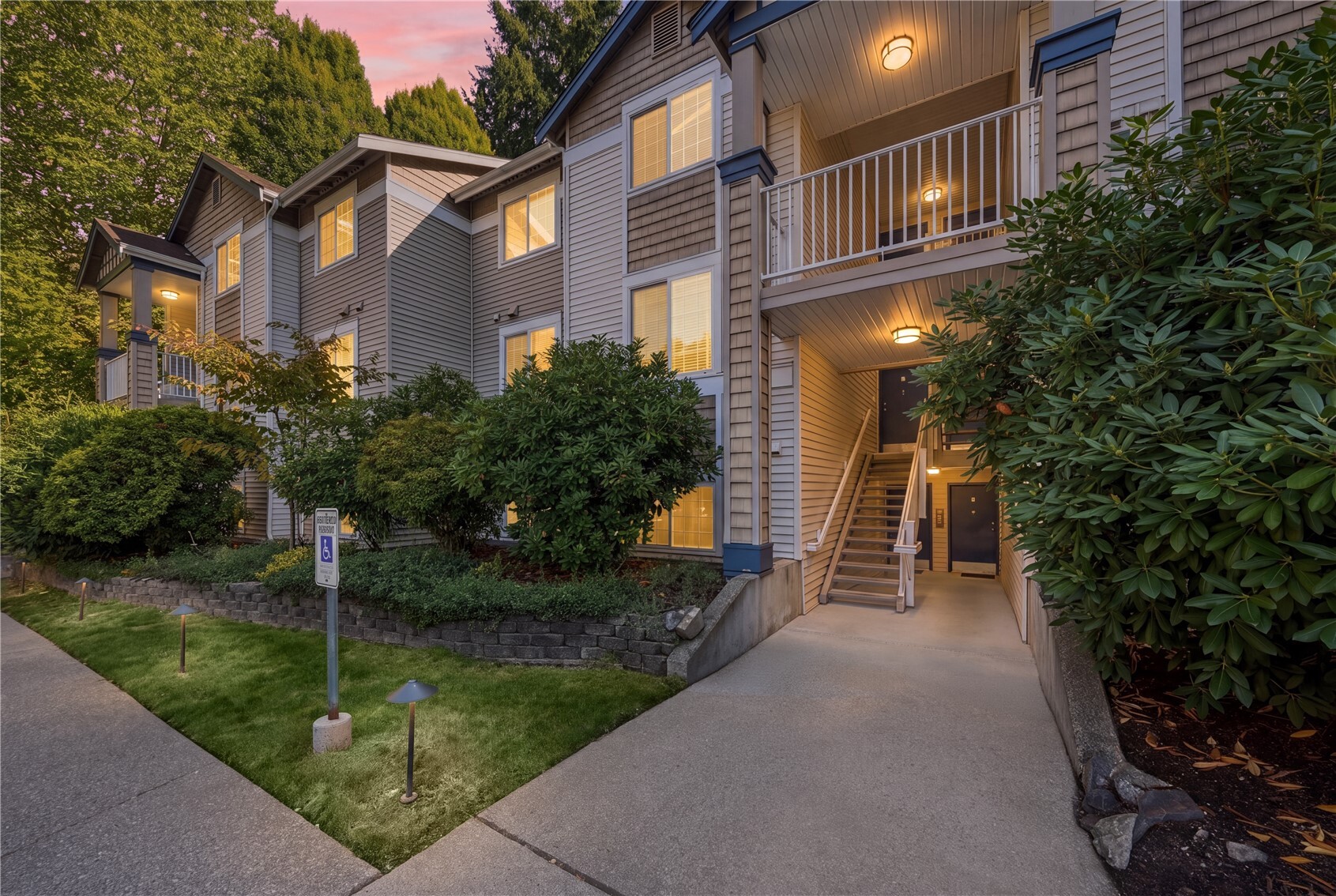 Photo 2 of Condo for sale at 25235 Se Klahanie Blvd #Q102, Sammamish, WA 98029 | MLS# NWM2597577 | Listing updated on 2026-10-26