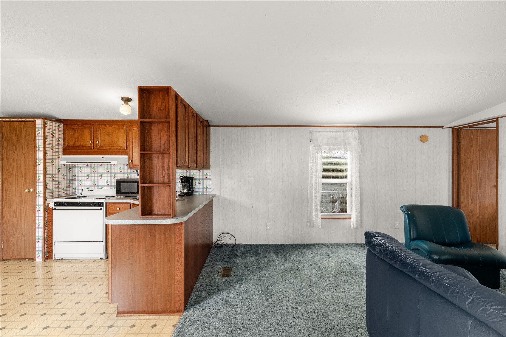 Photo 2 of Manufactured home for sale at 316 Carefree Cir, Aberdeen, WA 98520 | MLS# NWM2597700 | Listing updated on 2026-10-26