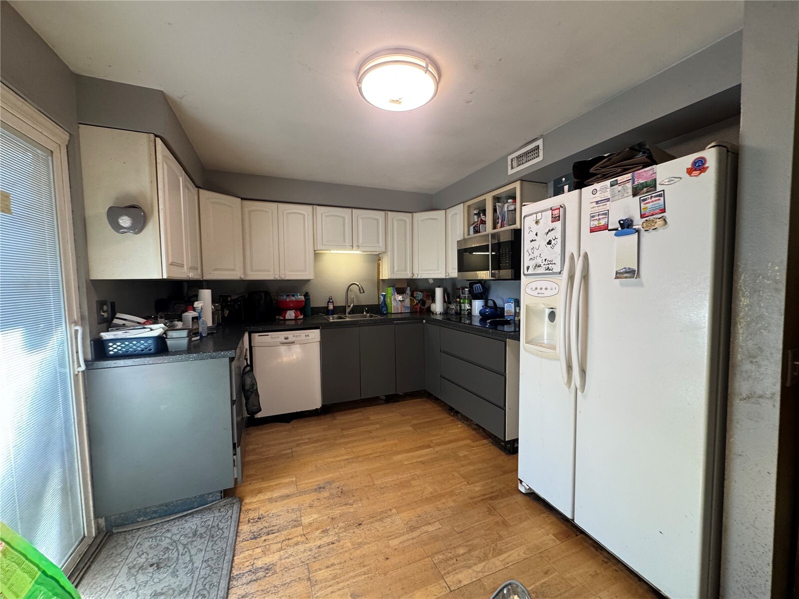 Photo 3 of Sale Pending at 2111 Se 21st Court, Renton, WA 98055 | MLS# NWM2597718 | Listing updated on 2026-10-26