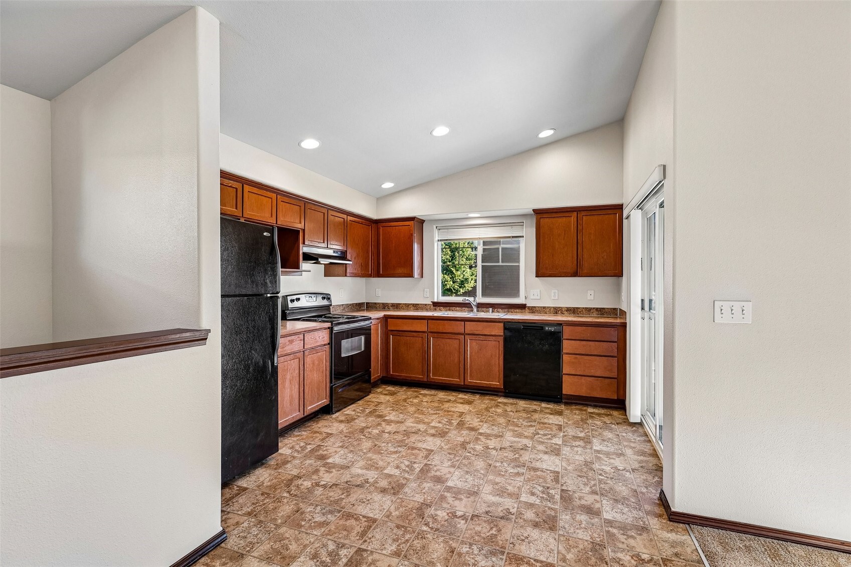 Photo 4 of Single family home for sale at 14724 49th Drive NE, Marysville, WA 98271 | MLS# NWM2597821 | Listing updated on 2026-10-25