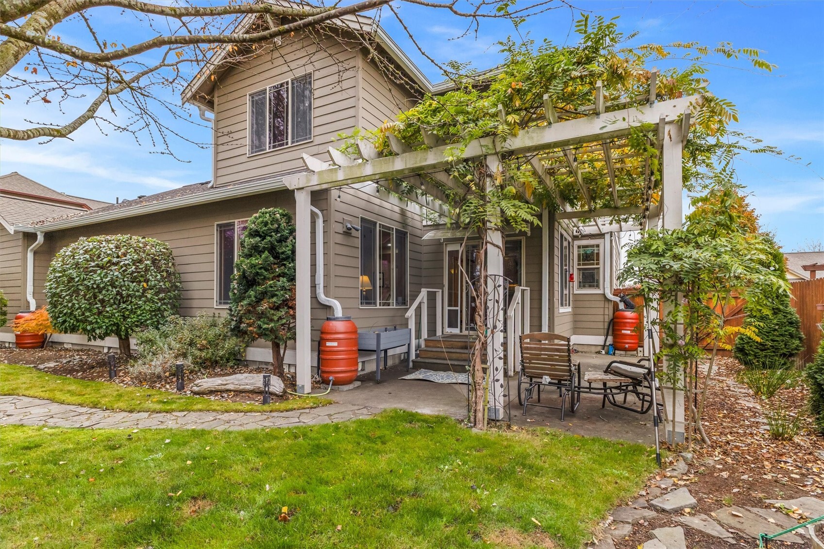 Photo 3 of Single family home for sale at 1433 Patriot Ln, Ferndale, WA 98248 | MLS# NWM2597895 | Listing updated on 2026-10-24