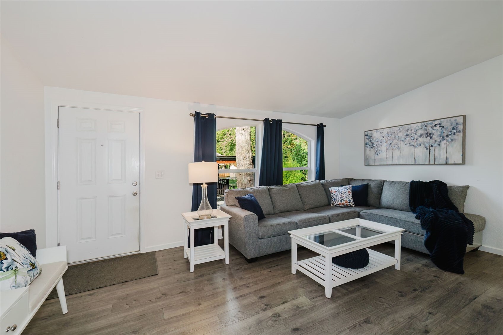 Photo 4 of Manufactured home for sale at 12715 121st Avenue Ct E #13, Puyallup, WA 98374 | MLS# NWM2597954 | Listing updated on 2026-10-25
