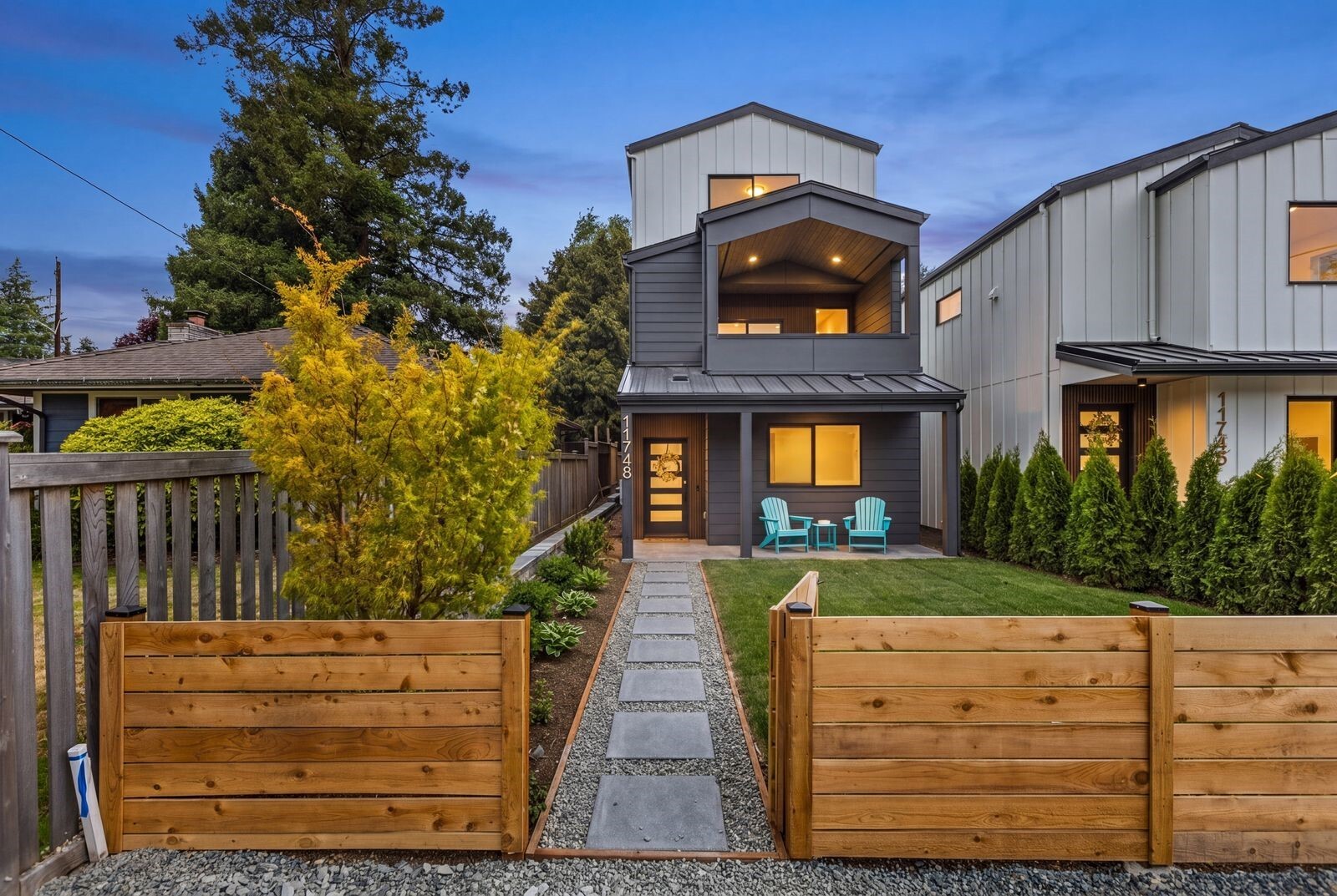 Condo for sale at 11748 Dayton Ave N, Seattle, WA 98133 | MLS# NWM2598010