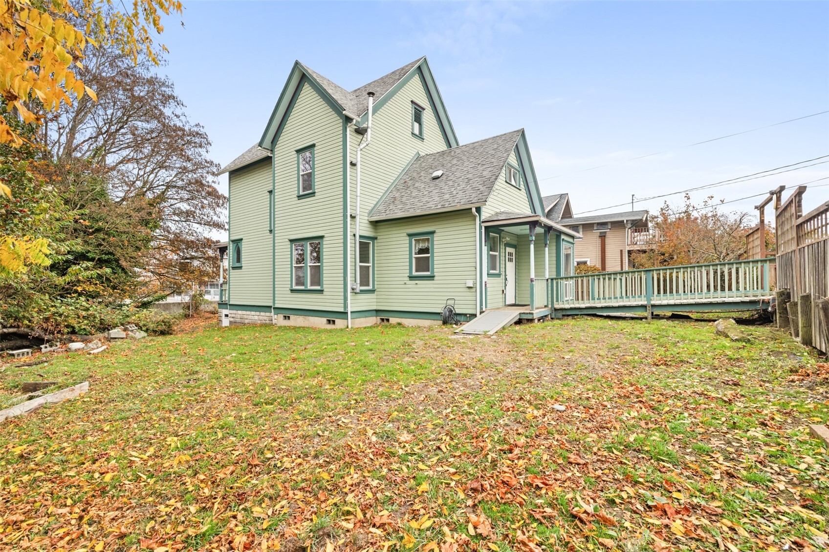 Photo 2 of Single family home for sale at 318 W 8th Street, Port Angeles, WA 98362 | MLS# NWM2598043 | Listing updated on 2026-10-25