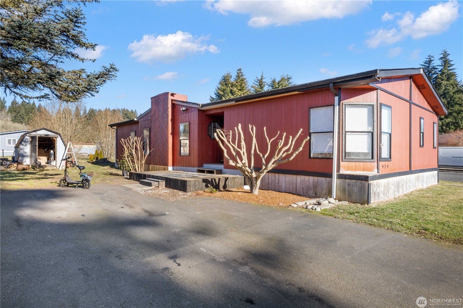Photo 3 of Manufactured home for sale at 924 Lincoln Ave E #56, Tenino, WA 98589 | MLS# NWM2598066 | Listing updated on 2026-10-25