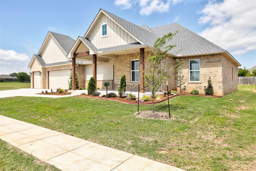 Photo 2 of Single family home for sale at 10913 Nw 31st Terrace, Yukon, OK 73099 | MLS# 1225493 | Listing updated on 2026-09-21