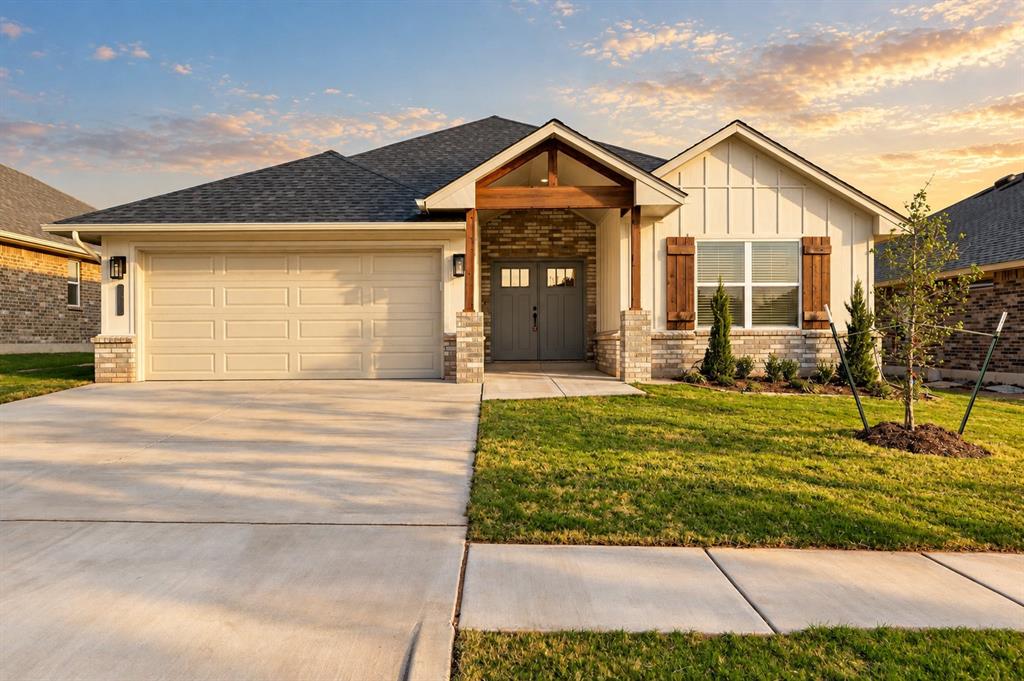 Photo 1 of Single family home for sale at 11917 Nw 120th Street, Yukon, OK 73099 | MLS# 1240067 | Listing updated on 2026-09-24