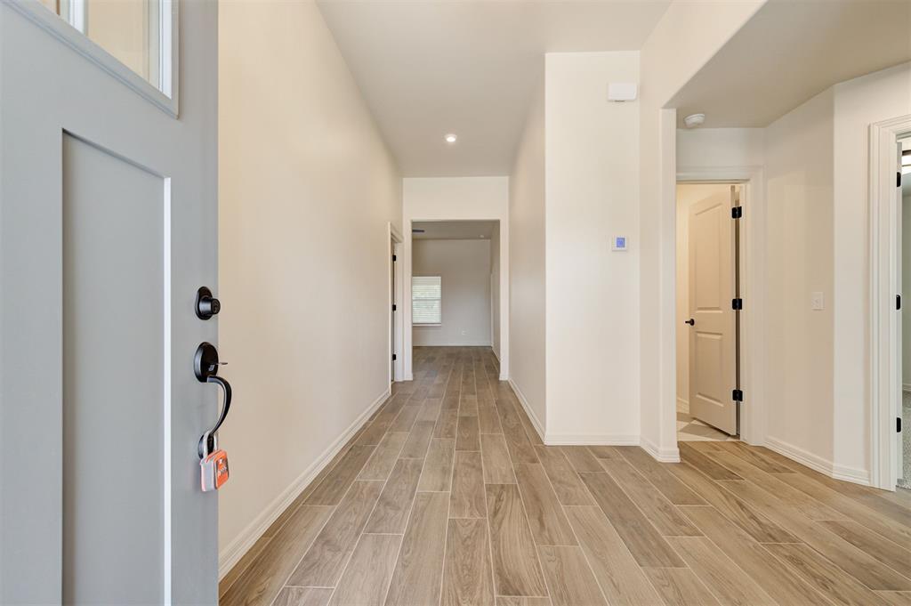 Photo 3 of Single family home for sale at 11917 Nw 120th Street, Yukon, OK 73099 | MLS# 1240067 | Listing updated on 2026-09-24