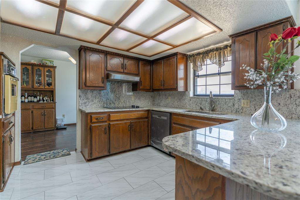 Photo 3 of Single family home for sale at 212 Americana Ct, Norman, OK 73069 | MLS# 1246162 | Listing updated on 2026-09-21