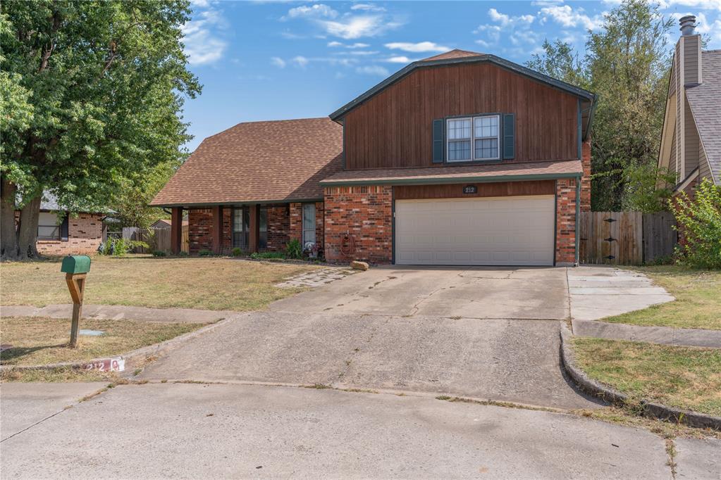 Photo 2 of Single family home for sale at 212 Americana Ct, Norman, OK 73069 | MLS# 1246162 | Listing updated on 2026-09-21