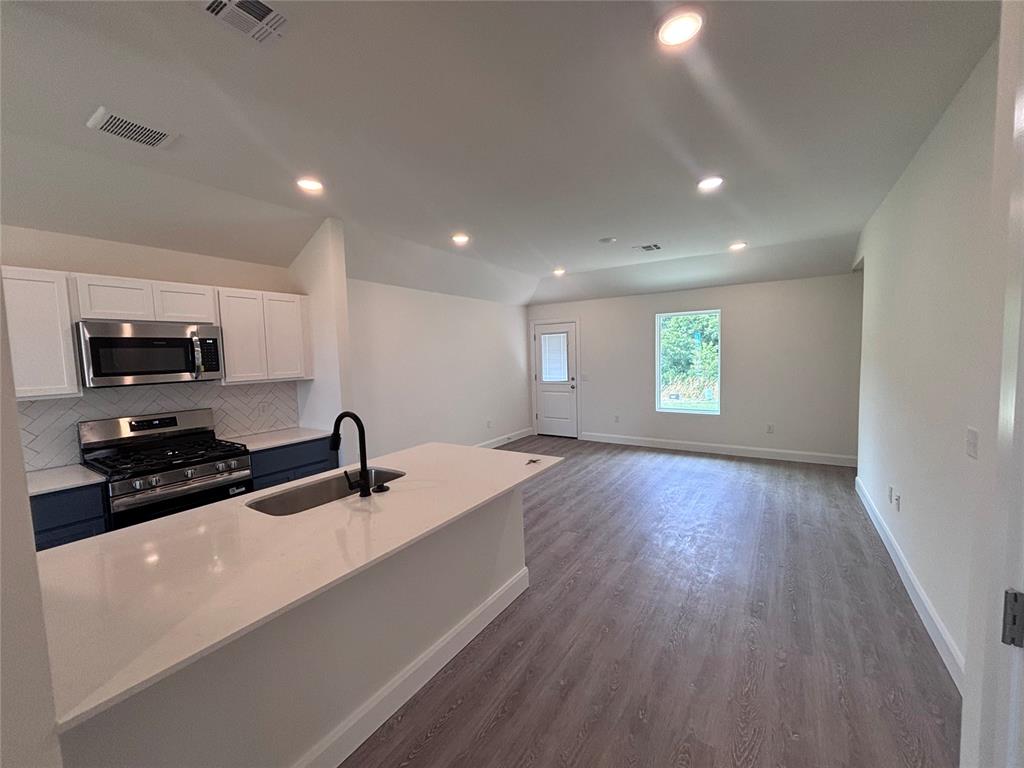 Photo 3 of Single family home for sale at 1997 Brush Creek Wy, Newcastle, OK 73065 | MLS# 1246477 | Listing updated on 2026-09-22