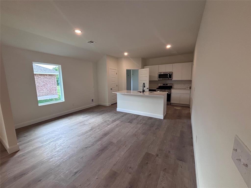 Photo 3 of Single family home for sale at 2007 Brush Creek Wy, Newcastle, OK 73065 | MLS# 1246482 | Listing updated on 2026-09-22