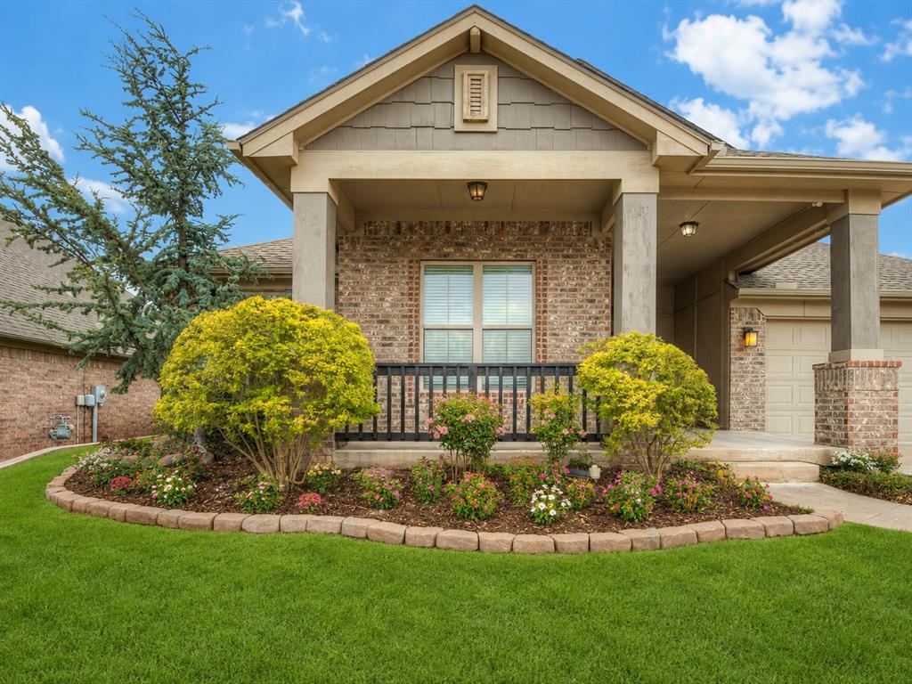 Photo 3 of Single family home for sale at 3815 Painted Bird Ln, Norman, OK 73071 | MLS# 1246502 | Listing updated on 2026-09-21