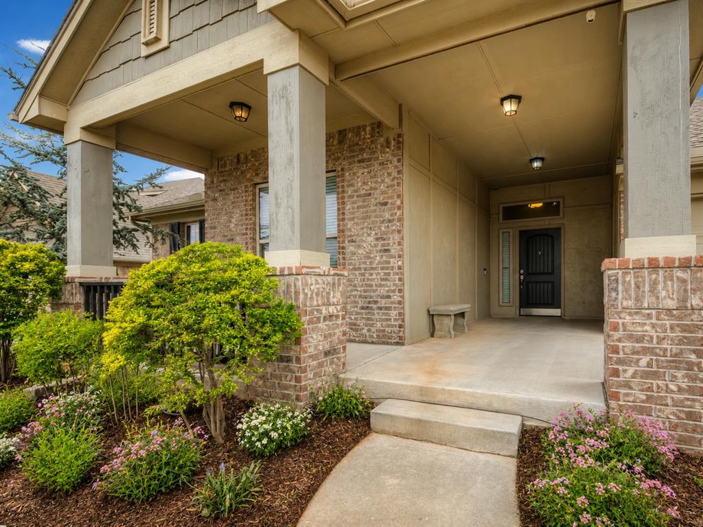 Photo 3 of Single family home for sale at 3815 Painted Bird Ln, Norman, OK 73071 | MLS# 1246502 | Listing updated on 2026-09-21