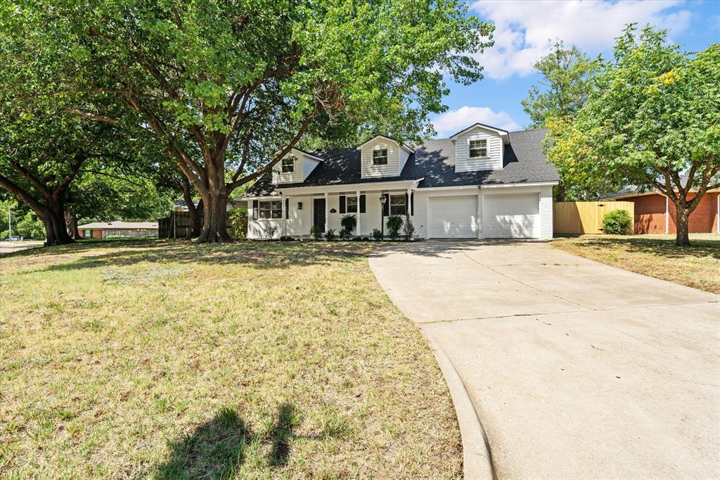 Photo 3 of Sale Pending at 1632 Rosemont Dr, Norman, OK 73072 | MLS# 1248195 | Listing updated on 2026-09-21