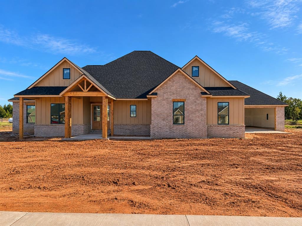 Single family home for sale at 9384 Eliana Dr, Guthrie, OK 73044 | MLS# 1249362