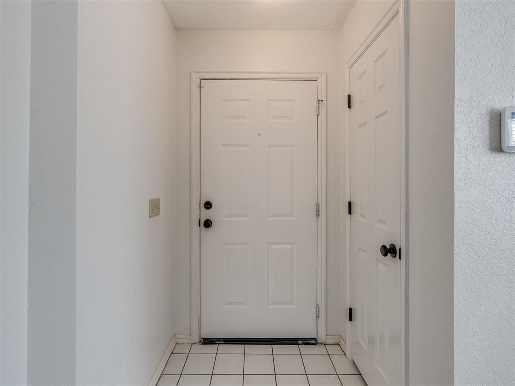 Photo 4 of Townhouse for sale at 3230 Barley Ct, Norman, OK 73072 | MLS# 1249948 | Listing updated on 2026-09-21