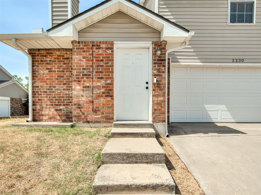 Photo 3 of Townhouse for sale at 3230 Barley Ct, Norman, OK 73072 | MLS# 1249948 | Listing updated on 2026-09-21