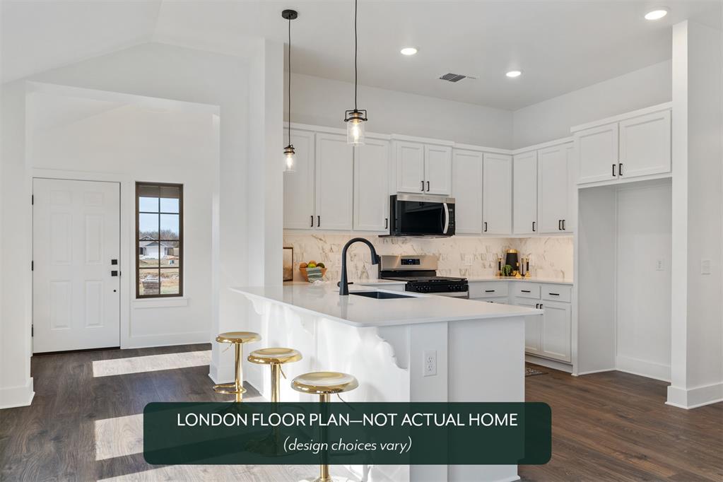 Photo 4 of Single family home for sale at 4008 NW 176th Street, Edmond, OK 73012 | MLS# 1250284 | Listing updated on 2026-09-21