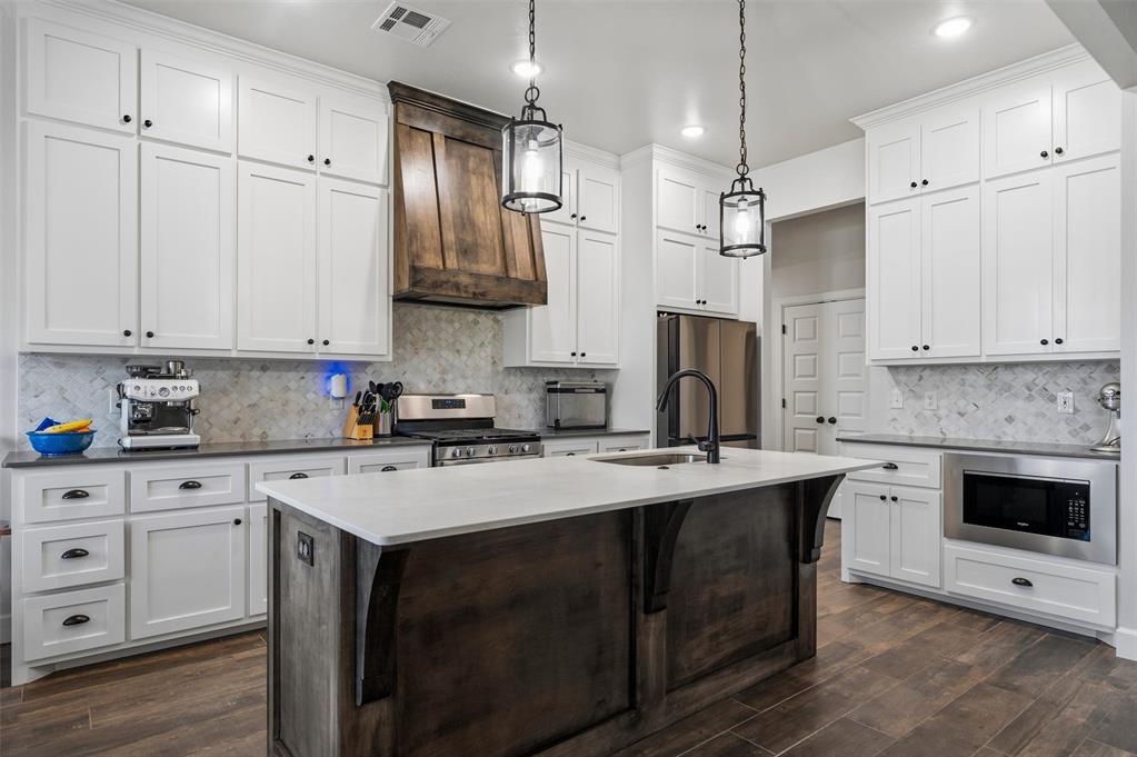 Photo 1 of Single family home for sale at 2501 Birmingham Dr, Norman, OK 73071 | MLS# 1253086 | Listing updated on 2026-10-25
