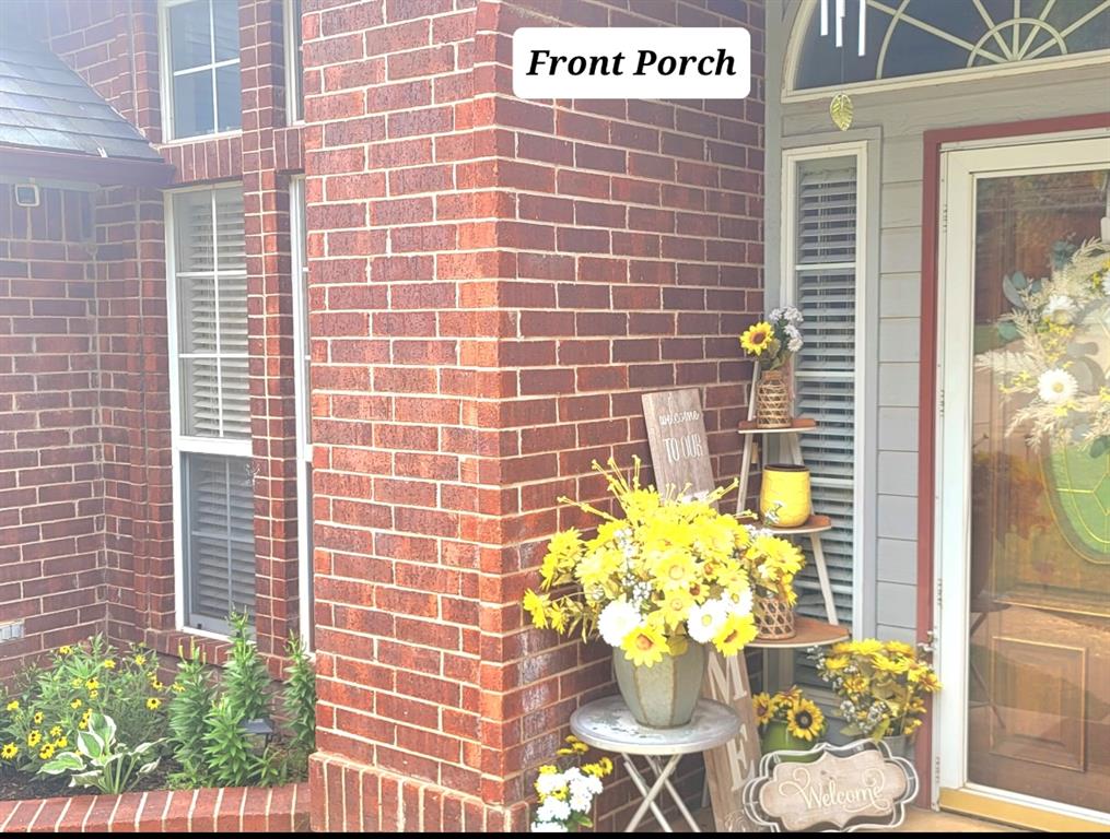 Photo 2 of Single family home for sale at 9705 Southern Oaks Dr, Oklahoma City, OK 73130 | MLS# 1254149 | Listing updated on 2026-10-25