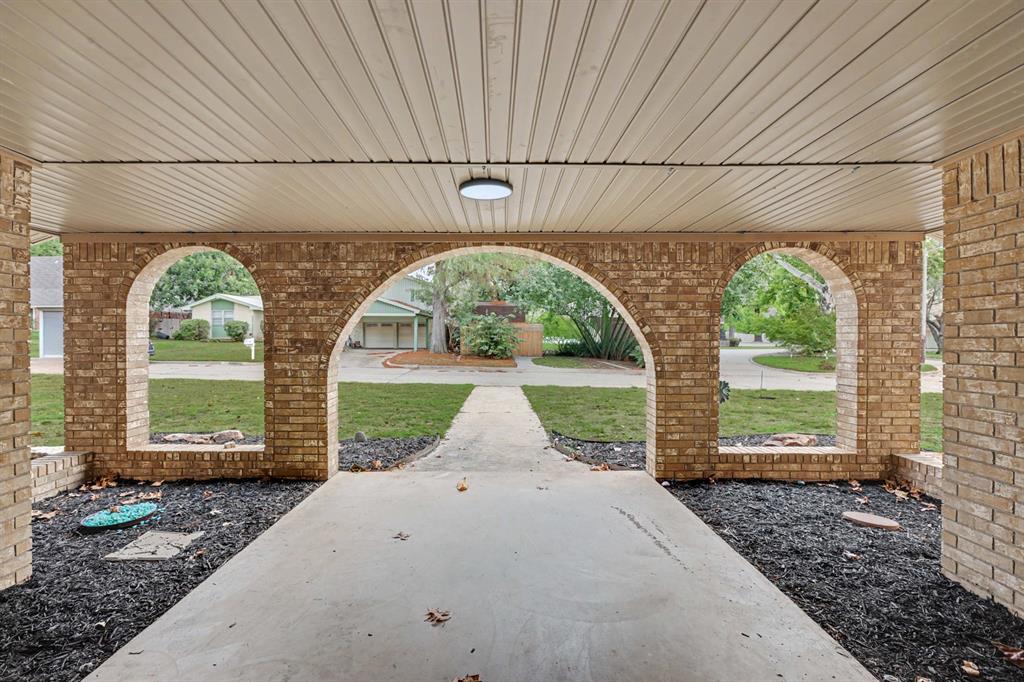 Photo 2 of Single family home for sale at 1415 Sycamore St, Norman, OK 73072 | MLS# 1254776 | Listing updated on 2026-10-26