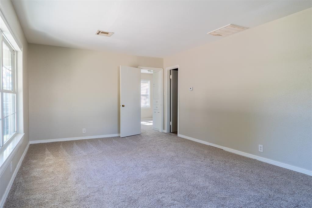 Photo 3 of Single family home for sale at 108 S Oak St, Maysville, OK 73057 | MLS# 1255231 | Listing updated on 2026-10-24