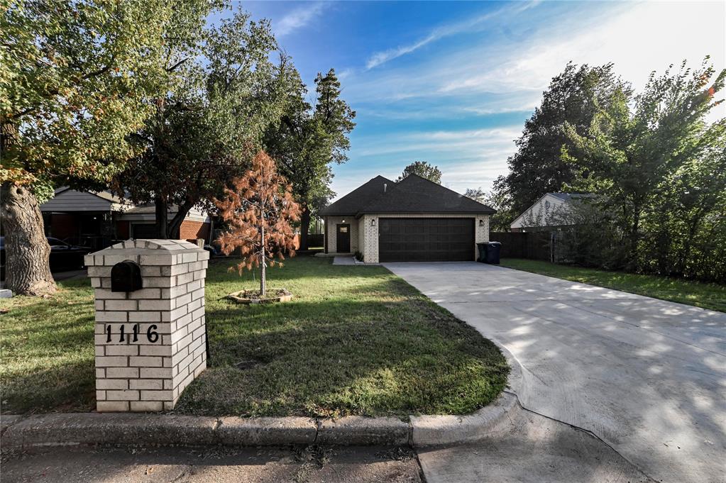 Single family home for sale at 1116 SW 40th Street, Oklahoma City, OK 73109 | MLS# 1255253