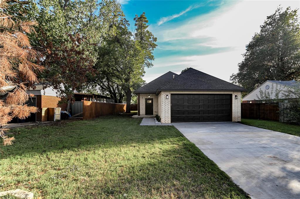 Photo 1 of Single family home for sale at 1116 SW 40th Street, Oklahoma City, OK 73109 | MLS# 1255253 | Listing updated on 2026-10-25