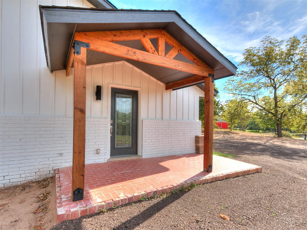 Single family home for sale at 4311 SE 37th Street, Norman, OK 73072 | MLS# 1255446