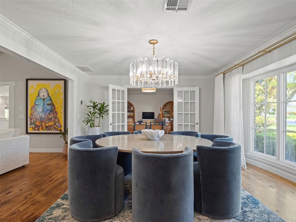 Photo 2 of Single family home for sale at 1608 Westminster Pl, Nichols Hills, OK 73120 | MLS# 1255452 | Listing updated on 2026-10-25