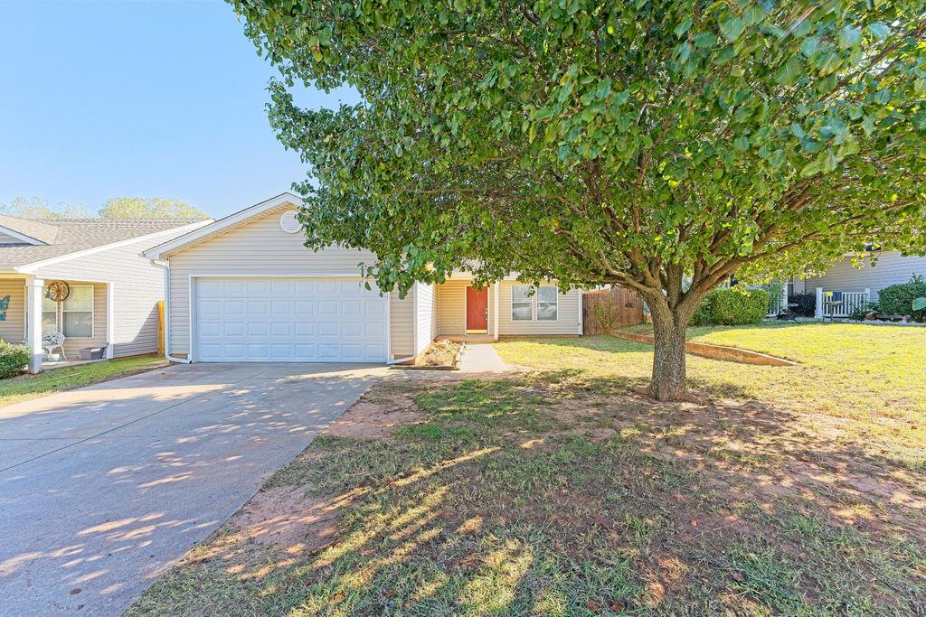 Photo 1 of Single family home for sale at 2421 Hunting Horse Trl, Norman, OK 73071 | MLS# 1255464 | Listing updated on 2026-10-26