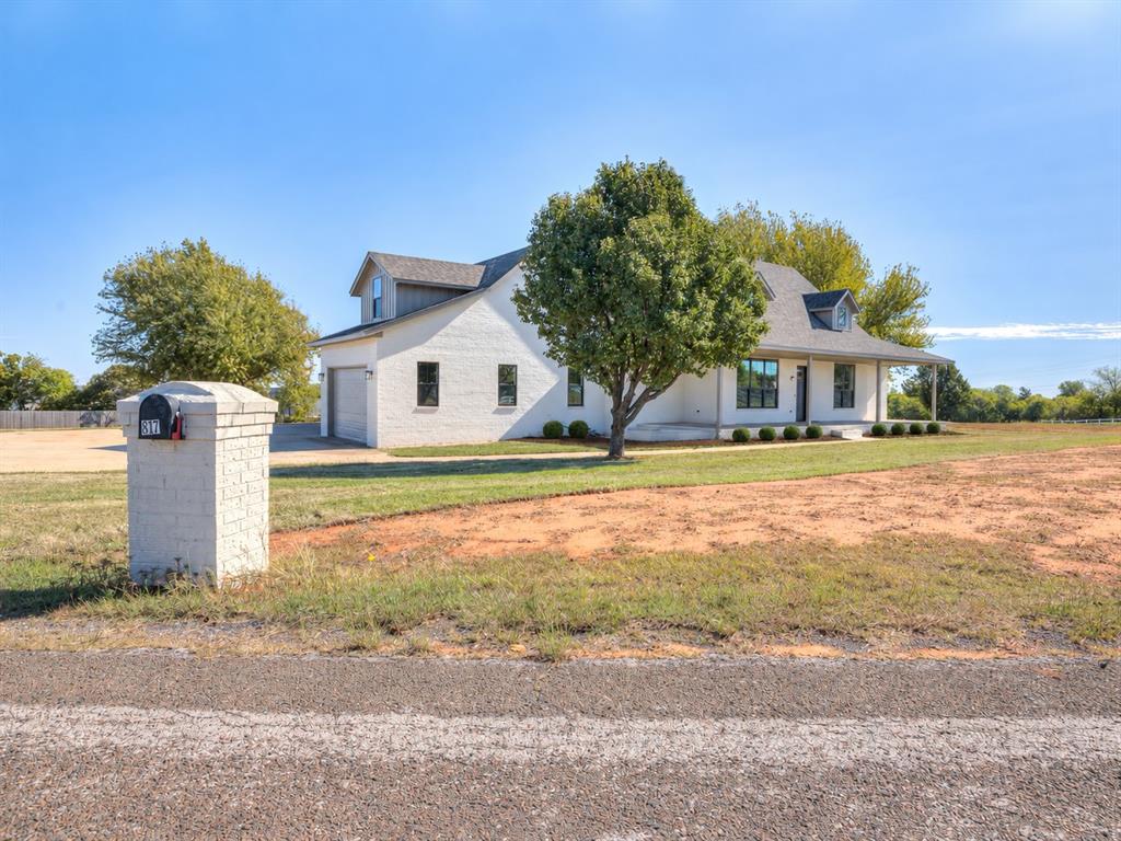 Photo 4 of Single family home for sale at 817 SW 16th Street, Newcastle, OK 73065 | MLS# 1255475 | Listing updated on 2026-10-26