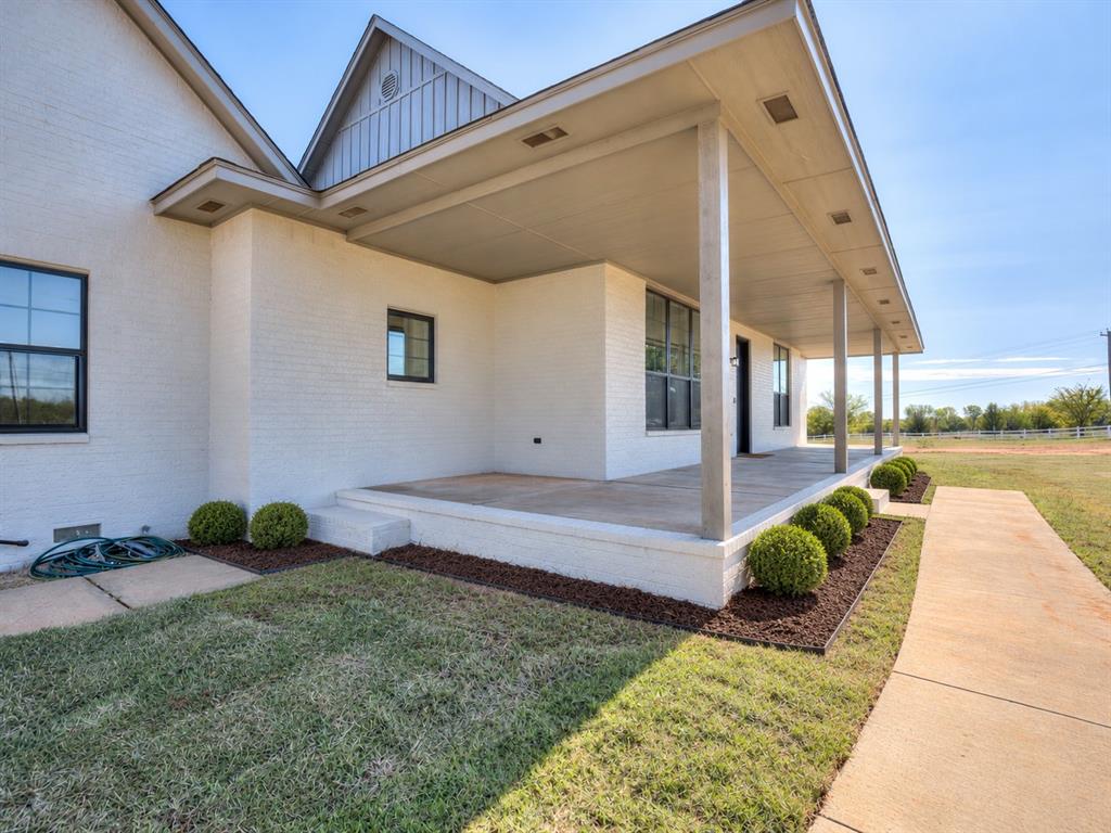 Photo 3 of Single family home for sale at 817 SW 16th Street, Newcastle, OK 73065 | MLS# 1255475 | Listing updated on 2026-10-26