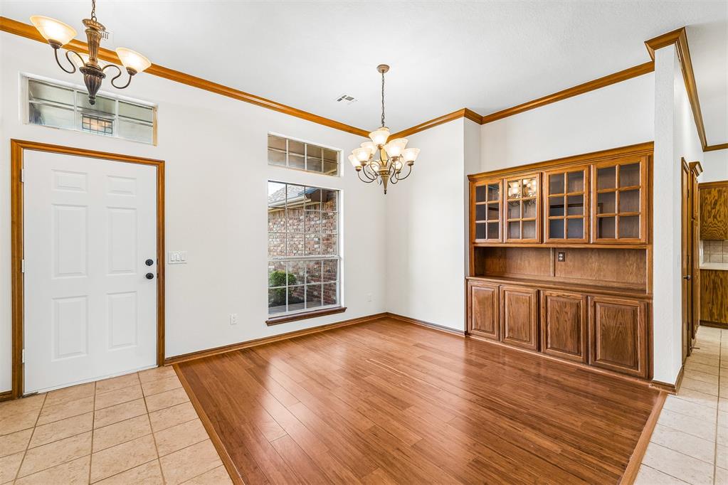 Photo 2 of Single family home for sale at 8424 NW 106th Street, Oklahoma City, OK 73162 | MLS# 1255481 | Listing updated on 2026-10-26