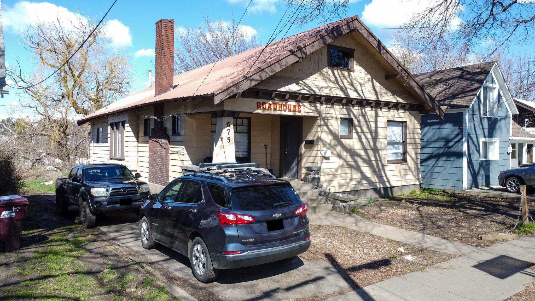 Photo 1 of Sale Pending at 675 Ne Maple, Pullman, WA 99163 | MLS# PAC274794 | Listing updated on 2026-10-07