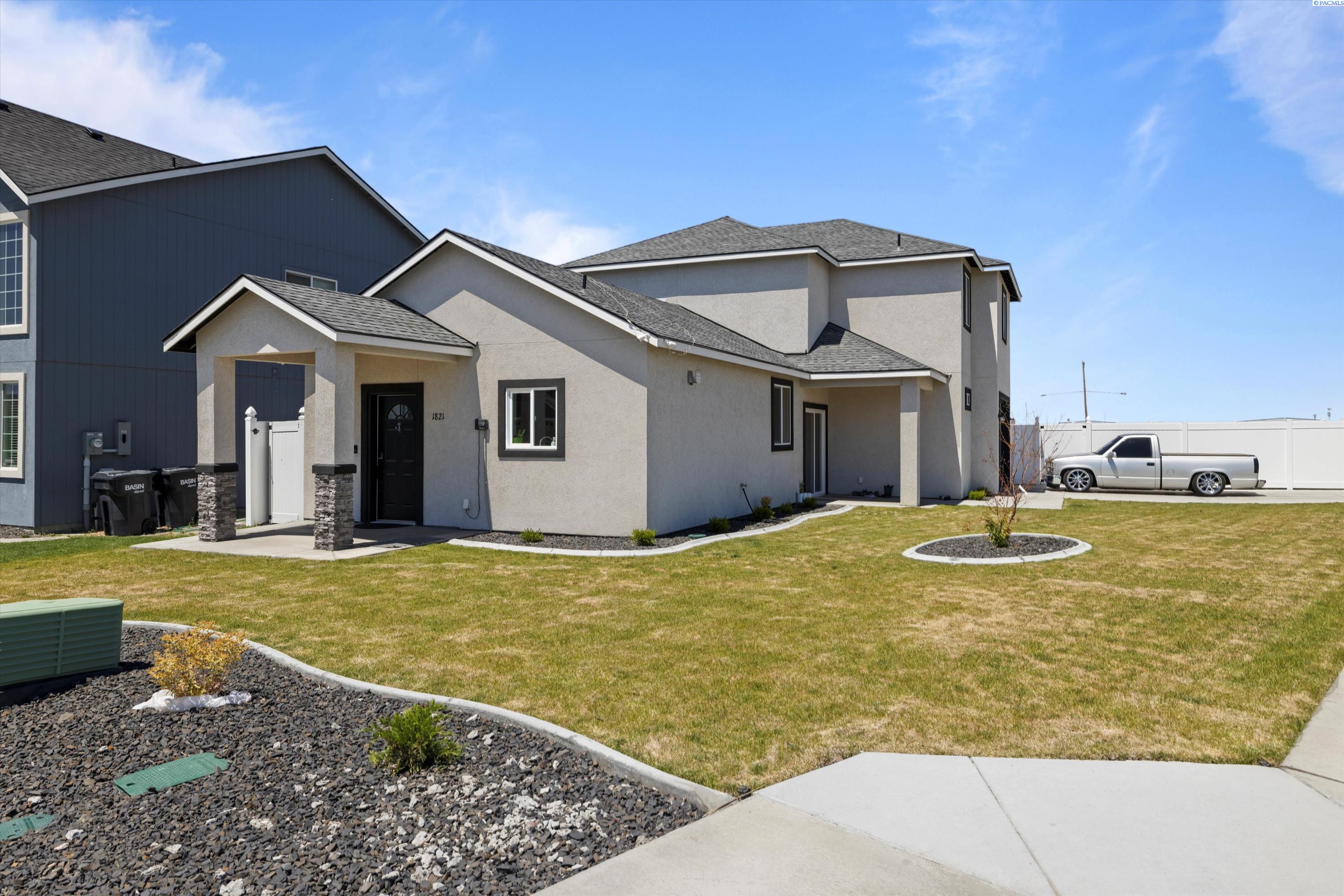 Photo 2 of Single family home for sale at 1821 E Highland St, Pasco, WA 99301 | MLS# PAC276752 | Listing updated on 2026-09-27